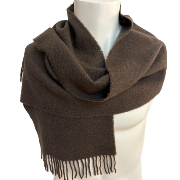 Johnstons of Elgin Accessories - Johnstons of Elgin Scottish Lambswool Scarf 🇬🇧 – Chocolate Brown - 11.5" x 55"